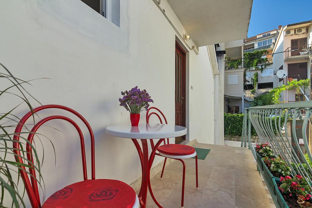 Apartments Smiljka Makarska Exterior foto